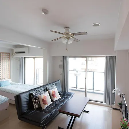 クリスタルエグゼ 日本橋 Apartment Osaka Exterior photo